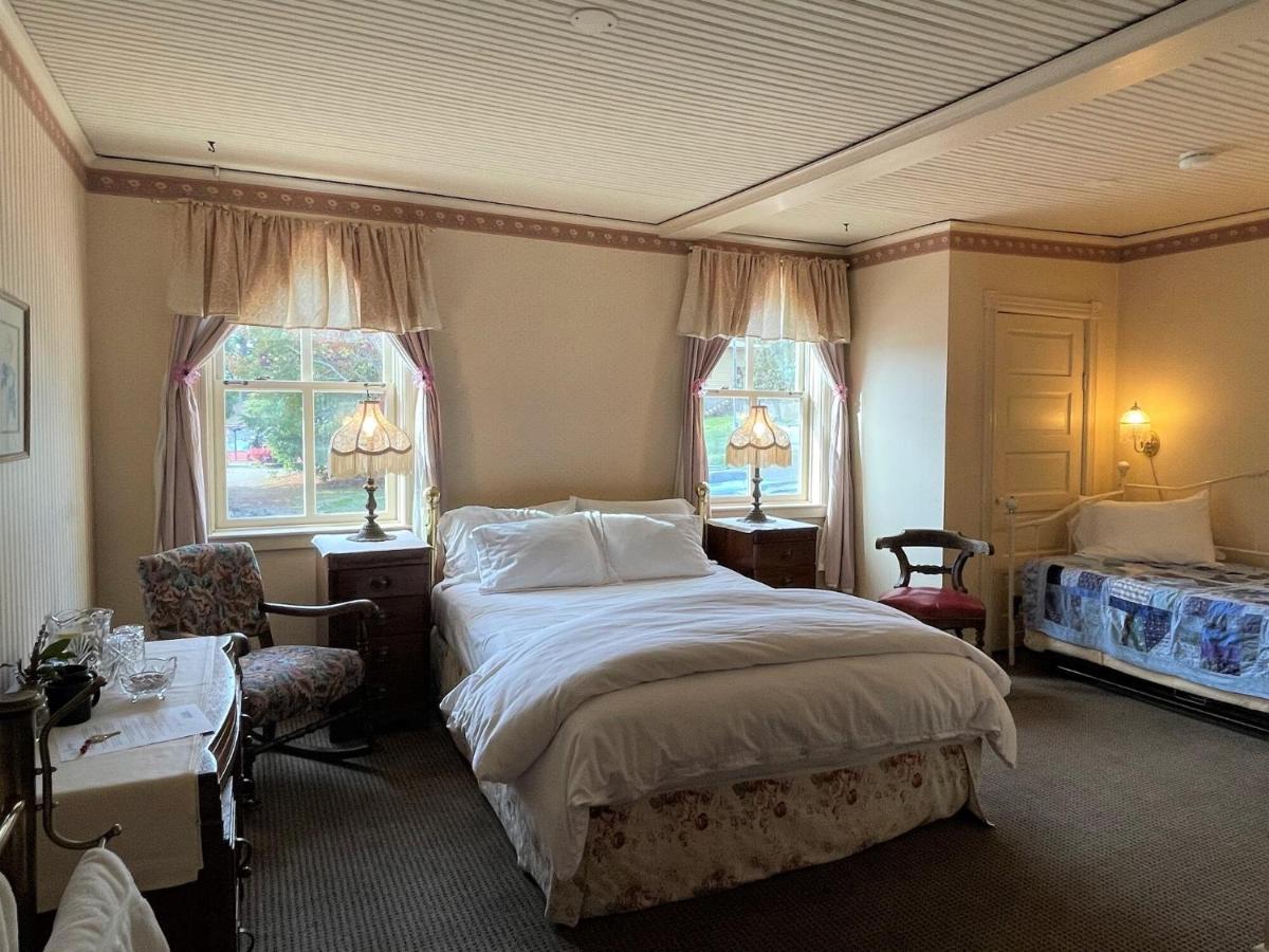 Orcas Hotel Екстер'єр фото